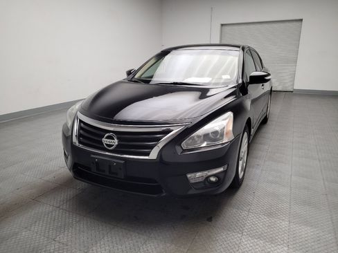 Used 2014 Nissan Altima 2.5 SV w/ Convenience Package image 15