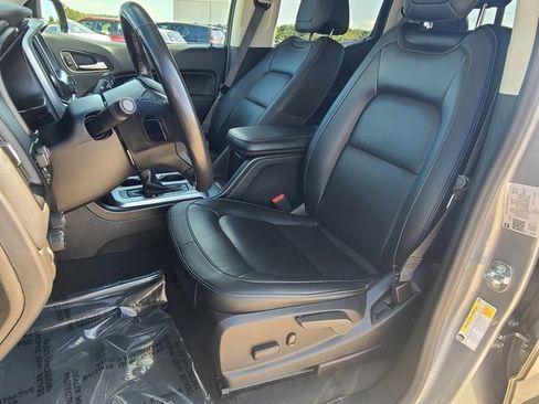 Used 2022 Chevrolet Colorado ZR2 image 14