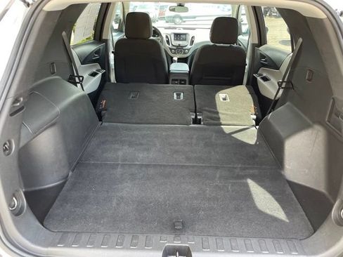 Used 2022 Chevrolet Equinox LT AWD/4WD image 44