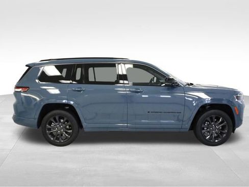 New 2026 Jeep Grand Cherokee L Limited image 2