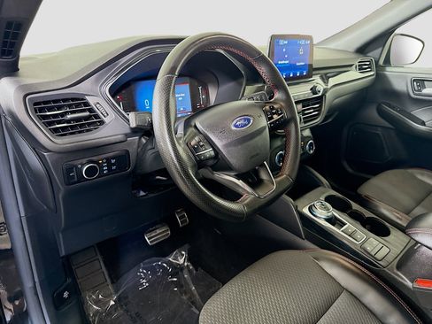 Used 2023 Ford Escape ST-Line image 23