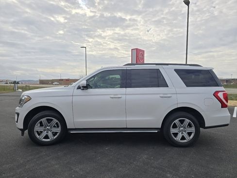 Used 2019 Ford Expedition XLT w/ Equipment Group 202A image 12