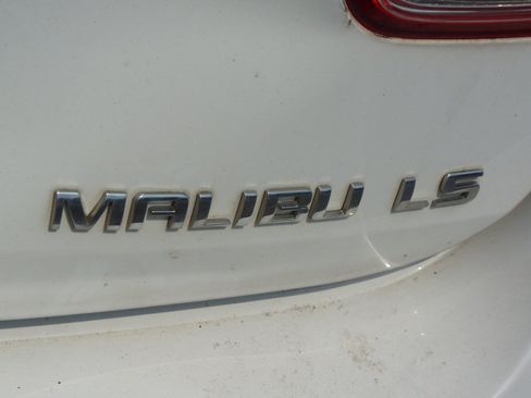 Used 2015 Chevrolet Malibu LS FWD image 5
