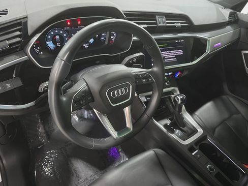 Used 2022 Audi Q3 2.0T Premium Plus w/ Premium Plus Package image 16