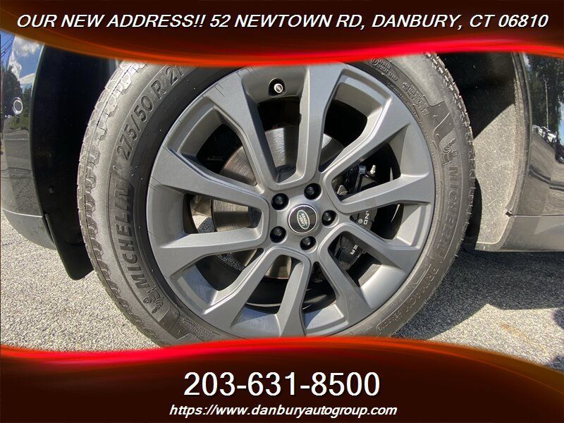 Used 2024 Land Rover Range Rover Sport SE AWD/4WD image 13