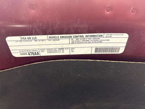 Used 2019 RAM 1500 Classic SLT RWD image 30