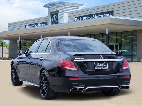 Used 2019 Mercedes-Benz E 63 AMG S image 4