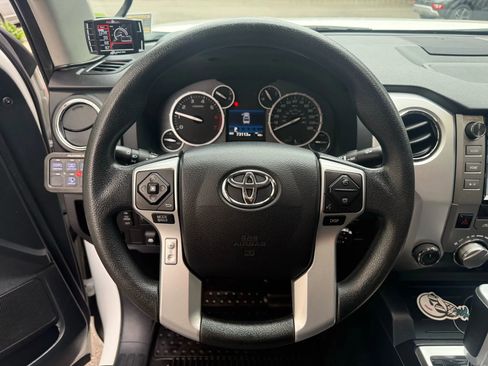 Used 2017 Toyota Tundra SR5 image 14