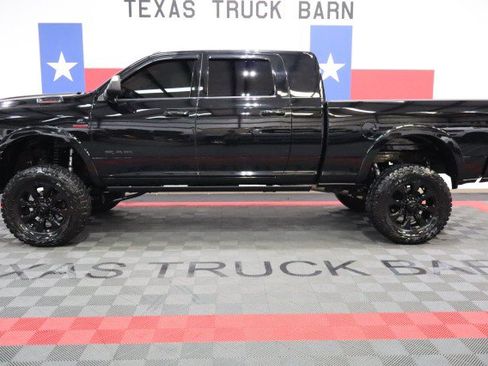 Used 2021 RAM 2500 Limited AWD/4WD image 1