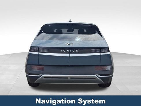 Used 2024 Hyundai Ioniq 5 SEL RWD image 6