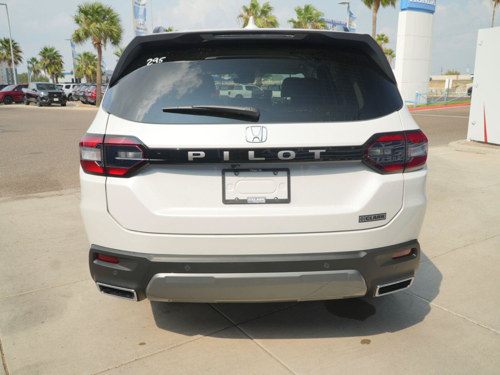 New 2026 Honda Pilot EX-L image 6