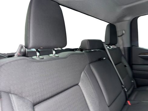 Used 2024 GMC Sierra 1500 Elevation image 41