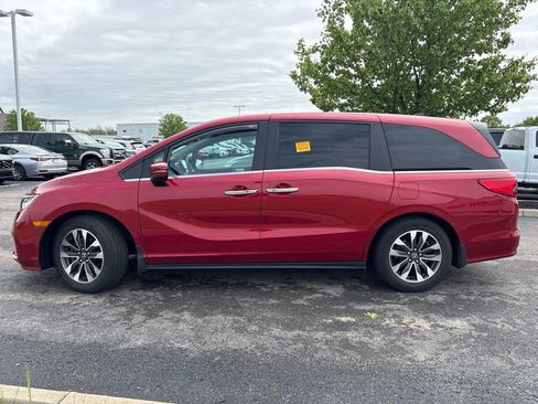 Used 2024 Honda Odyssey EX-L image 7