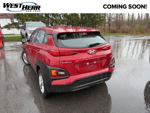 Used 2021 Hyundai Kona SE w/ Cargo Package AWD/4WD image 3
