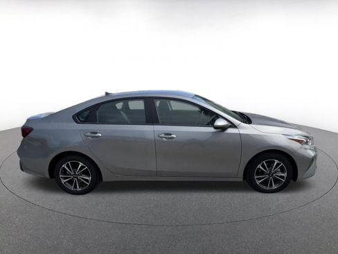 Used 2024 Kia Forte LXS image 16