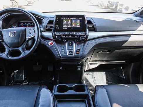 Used 2024 Honda Odyssey Sport image 12