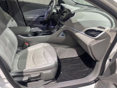 Used 2019 Chevrolet Volt LT w/ Power Convenience Package image 28