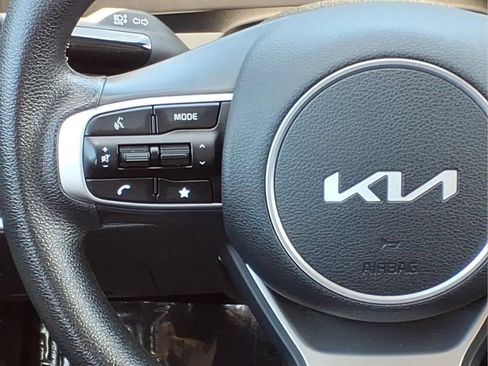 Used 2025 Kia Sportage LX AWD/4WD image 10