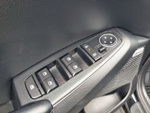 Used 2024 Kia Seltos SX image 20