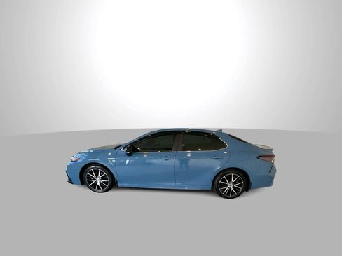 Certified 2023 Toyota Camry SE image 5