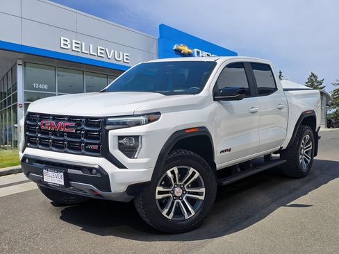 Used 2024 GMC Canyon AT4 w/ AT4 Premium Package AWD/4WD image 1