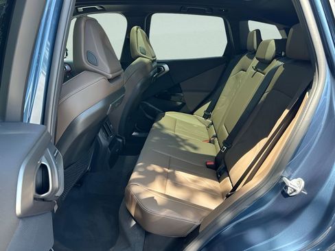 New 2026 BMW X3 xDrive30 w/ Premium Package AWD/4WD image 22
