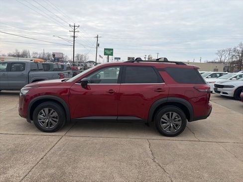 New 2026 Nissan Pathfinder SV image 3