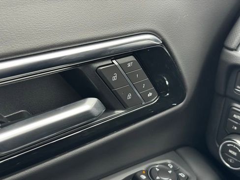 New 2026 Chevrolet Tahoe High Country image 35