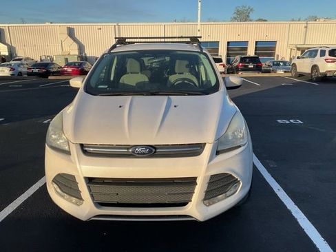 Used 2014 Ford Escape SE w/ Equipment Group 201A image 12