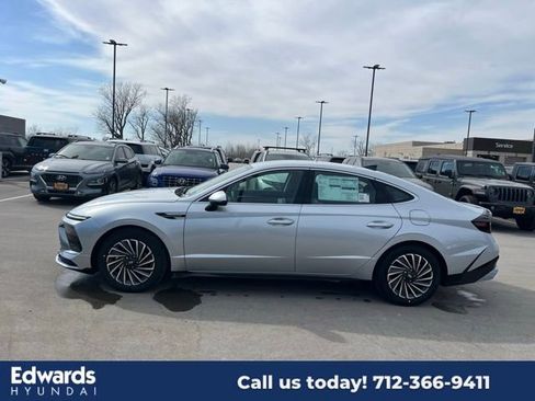 New 2025 Hyundai Sonata SEL image 8
