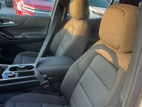 New 2026 Chevrolet Equinox LT image 14