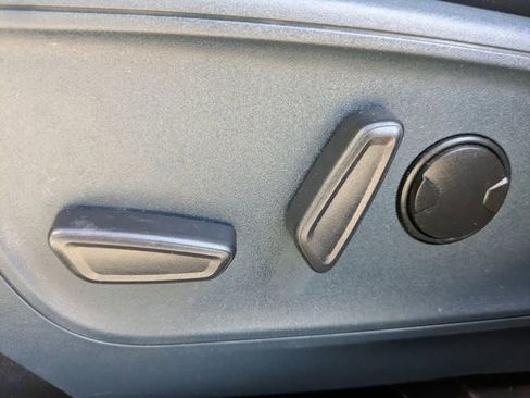 Certified 2025 Ford Maverick Lobo image 21