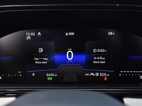 Used 2025 Volkswagen Taos S AWD/4WD image 11