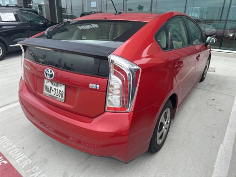 Used 2012 Toyota Prius Three w/ Solar Roof Pkg FWD image 8