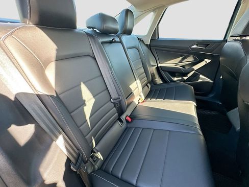 Used 2022 Nissan Rogue Sport SL image 31