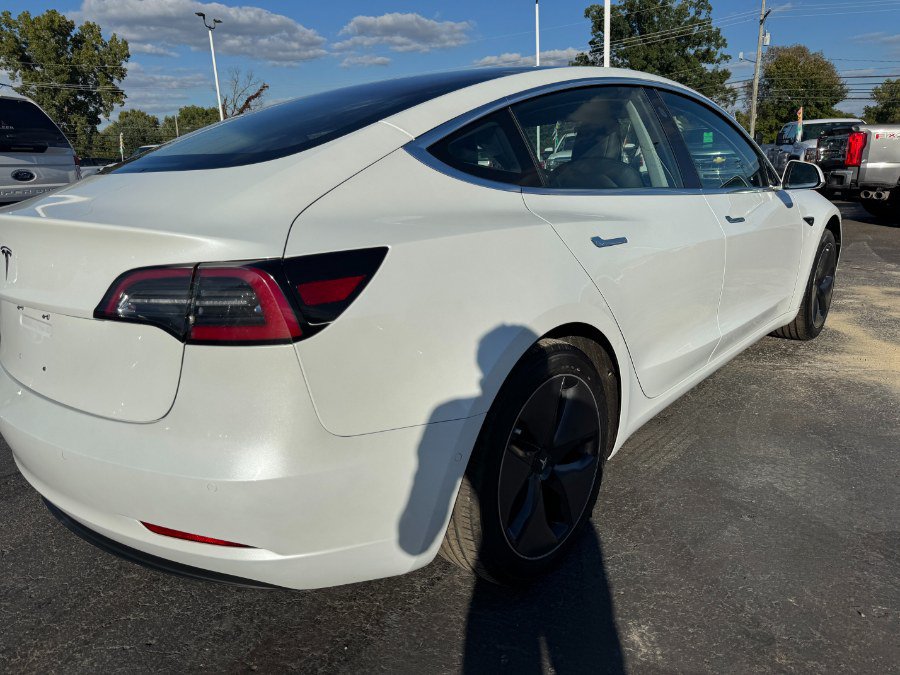Used 2018 Tesla Model 3 Long Range RWD image 11