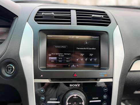 Used 2015 Ford Explorer Sport w/ Equipment Group 401A image 26