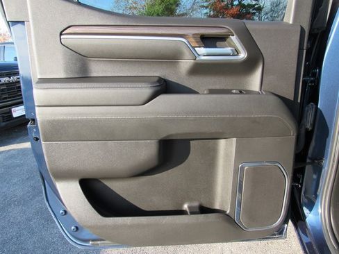 Used 2022 Chevrolet Silverado 1500 RST w/ Convenience Package II image 23