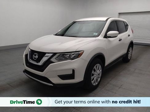 Used 2017 Nissan Rogue S FWD image 1