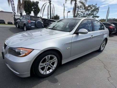 Used 2008 BMW 328i Sedan w/ Premium Pkg RWD image 6