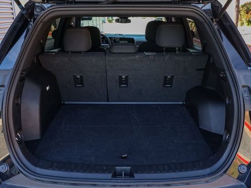 Used 2025 Chevrolet Equinox LT image 16