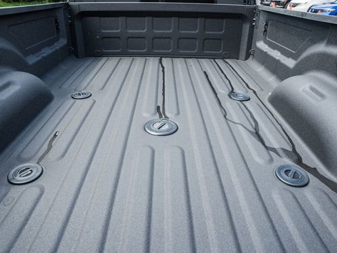 New 2026 RAM 3500 Laramie AWD/4WD image 9
