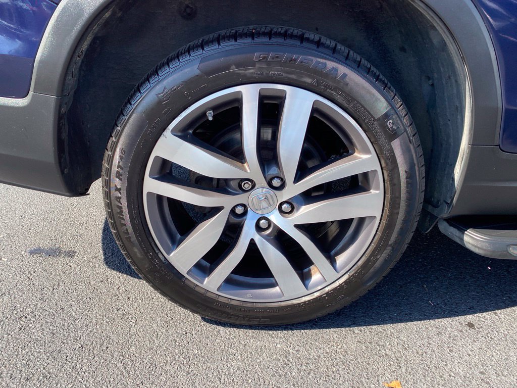 Used 2016 Honda Pilot Touring image 9
