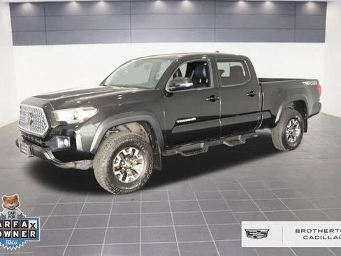Used 2018 Toyota Tacoma TRD Off-Road w/ TRD Premium Off Road Package AWD/4WD image 1