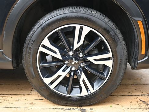 Used 2023 Mitsubishi Eclipse Cross SE AWD/4WD image 14