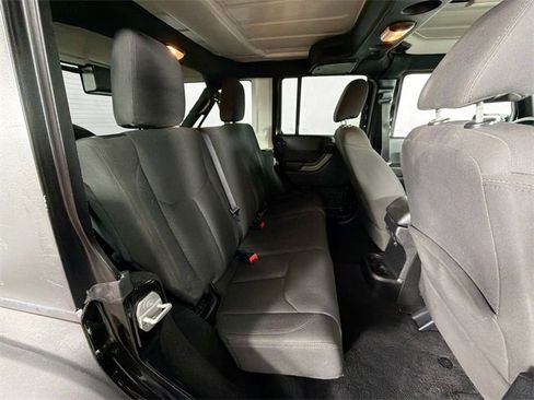 Used 2016 Jeep Wrangler Unlimited Sport w/ Dual Top Group image 22