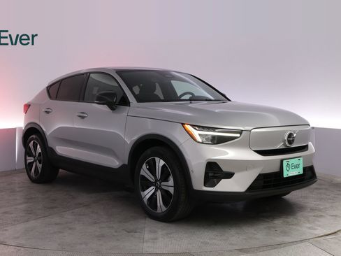Used 2023 Volvo C40 P8 Recharge Plus w/ Protection Package Premier AWD/4WD image 13