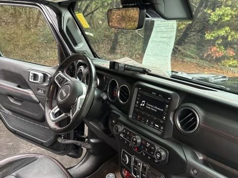 Used 2020 Jeep Gladiator Rubicon image 23