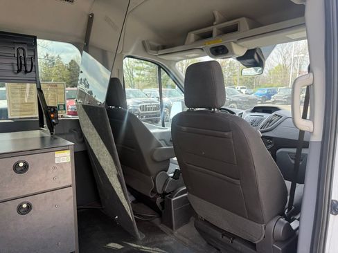 Used 2019 Ford Transit 150 XLT RWD image 54