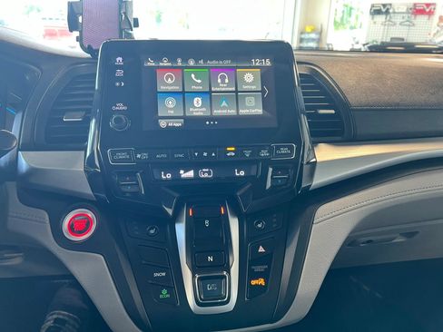 Used 2018 Honda Odyssey EX-L image 14